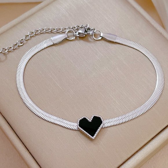 3/$35 Heart Shape Titanium Stainless Steel Silver Tone Love Bracelet Gift - Picture 5 of 5